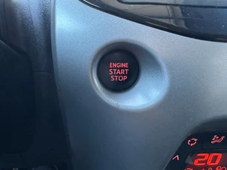 Toyota Aygo Toyota Aygo 1.0 VVT-I X-CITE CLIMA. CAMERA. LM VELGEN. KEYLESS. ALL.IN. - afbeelding nr 11