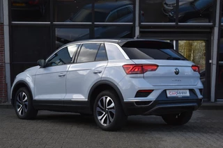 Volkswagen T-Roc Volkswagen T-Roc 1.5 TSI Style Lane Keyless BeatsBD - afbeelding nr 8