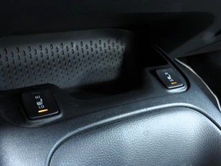 Toyota Corolla Toyota Corolla 1.8 Hybrid First Edition | STUUR+STOELVERWARMING | ADAPTIVE CRUISE CONTROL | NAVI | CAMERA | KEYLESS START | DAB+ | - afbeelding nr 12