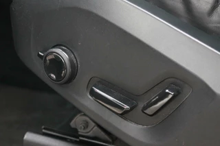 Volvo XC90 Volvo XC90 T8 Recharge AWD R-Design | Longe Range | Panoramadak | Stoelverwarming | BLIS | Trekhaak | Harman / Kardon | Glossy Black | Keyless - afbeelding nr 36