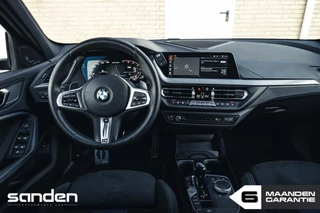 BMW 1 Serie BMW 1-serie M135i xDrive|individual color|H&R|gele DRL|concaver - afbeelding nr 68