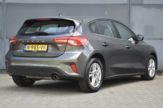 Ford Focus Ford Focus 1.0 EcoBoost Hybrid Trend Edition Business|1e Eigenaar|CAMERA|PDC|CARPLAY|NAVI|CRUISE - afbeelding nr 2