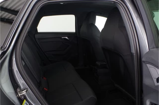Audi A3 Audi A3 Sportback 40 TFSI e S line > 204pk/Daytona grijs/Adaptive cruise control/Stoelverwarming... - afbeelding nr 13