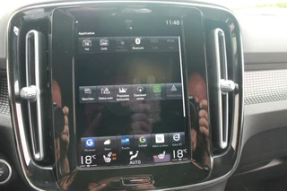 Volvo XC40 Volvo XC40 T4 Recharge R-Design | Parkeercamera | Stoelverwarming | Leder | Trekhaak | Glossy Black | Keyless - afbeelding nr 45