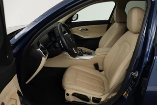 BMW 3 Serie BMW 3-serie 330e eDrive Edition | Adaptive cruise | Leder |  Stoelverwarming | Harman/Kardon | Keyless | Carplay | Live Cockpit | Navigatie | Full LED | Achterbankverwarming - afbeelding nr 4