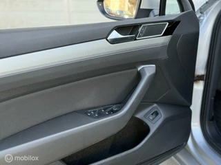 Volkswagen Passat Volkswagen Passat Variant 1.4 TSI | Clima | Cruise | Navi - afbeelding nr 23