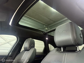 Jaguar F-PACE Jaguar F-Pace 2.0 P400e PHEV - R-Dynamic SE - Black Pack - afbeelding nr 10