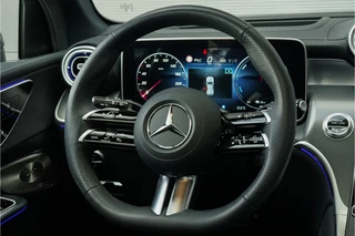 Mercedes-Benz GLC Mercedes-Benz GLC 400e 4M AMG Night Pano Premium Plus Trekhaak Burmester - afbeelding nr 18