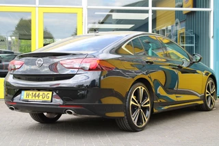 Opel Insignia Opel Insignia Grand Sport 1.6 Turbo Business Executive Stoel en stuur verw. Camera Navi Leer. Automaat 200 Pk Opc line - afbeelding nr 4
