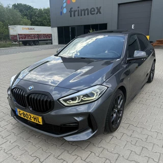 BMW 1 Serie BMW 1-serie 118i M Sport Edition | Pano | Head Up | NL AUTO - afbeelding nr 2
