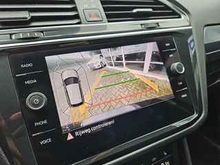 Volkswagen Tiguan Volkswagen Tiguan 1.5 TSI Active Automaat | Navi / Carplay / Camera / Cruise - afbeelding nr 24