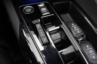 Peugeot 3008 Peugeot 3008 1.2 Hybrid 136 Allure Pack Business |Stoelverwarming|Navi| - afbeelding nr 17