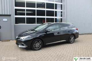 Toyota Auris Touring Sports 1.8 Hybrid Lease pro | Beige Leer | Panoramadak | Full Led | Parkeersensoren.