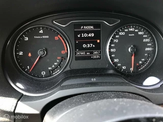 Audi A3 Audi A3 Limousine 2.0 TDI Ambition Pro Line S Veel uitstraling S-Line binnen en buiten Goed onderhouden Dist - afbeelding nr 7