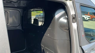 Ford Transit Courier Ford Transit Courier 1.5 EcoBlue Active 100pk | Driver Assistance Pack | Verlengde Fabrieksgarantie tot 09-2028 - afbeelding nr 10