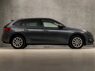 Škoda Scala (VIRTUAL COCKPIT, APPLE CARPLAY, GROOT NAVI, CLIMATE, STOELVERWARMING, SPORTSTOELEN, CAMERA, LED KOPLAMPEN, GETINT GLAS, PARKEERSENSOREN, NIEUWSTAAT) - afbeelding nr 4