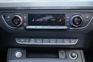 Audi Q5 Audi Q5 55 TFSI e Quattro Edition one | Pano | Camera | B&O | S-Line | Launch pakket onder andere voorzien van Panorama dak, sfeerverlichting, achteruitrijcamera, Bang & Olufsen, ACC, stuurverwarming, stoelverwarming, lane assist & keyless - afbeelding nr 16