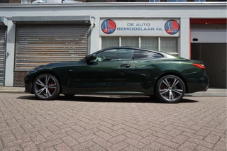 BMW 4 Serie BMW 4 Serie Coupé 440i xDrive High Executive | M-SPORT | SAN REMO GRUN | Panoramadak | Harman Kardon | Head Up Display | Adaptieve demping | APPLE CarPlay | 360 graden Camera - afbeelding nr 23