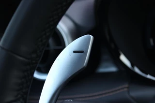 Alfa Romeo Tonale Alfa Romeo Tonale 1.5T 160PK HYbrid VELOCE | PANORAMISCH SCHUIF / KANTELDAK | LEDEREN BEKLEDING | VOORSTOELEN / STUUR VERWARMD | VOORSTOELEN GEVENTILEERD | VOORSTOELEN ELEKTRISCH VERSTELBAAR | DRAADLOOS APPLE CARPLAY / ANDROID AUTO | 360° CAMERA | AUTOMATISCH DIMMENDE BUITENSPIEGELS | 20