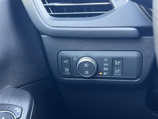 Ford Kuga Ford Kuga 2.5 PHEV ST-Line X | Afneembare trekhaak | Adaptive cruise control | Head up Display | Winter Pack | Elektrische achterklep | 1.500 kg trekgewicht | Bang&Olufsen - afbeelding nr 28