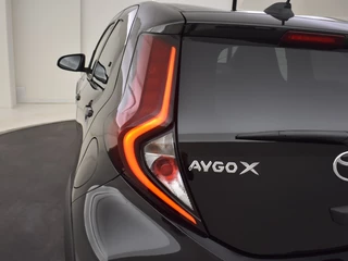 Toyota Aygo Toyota Aygo X 1.0 VVT-i MT First Edition | Stoelverwarming | Camera - afbeelding nr 15