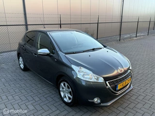 Peugeot 208 Peugeot 208 1.2 VTi Style | Airco | Cruise | Nav | PDC V+A | Orig NL | NAP | Dealer ond | DB riem vervangen - afbeelding nr 20