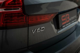 Volvo V60 Volvo V60 2.0 T6 340PK AWD R-Design Head Up|360|Pano|Bomvol! - afbeelding nr 17