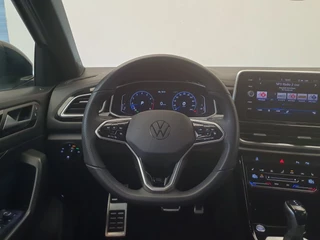 Volkswagen T-Roc Volkswagen T-Roc 1.5 TSI R-Line 150PK DSG Camera, Dodehoek detectie, Trekhaak, Keyless entry - afbeelding nr 28