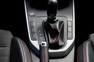 SEAT Arona Seat Arona 1.0 TSI FR /LED/BEATS/VIRTUAL/CAMERA/CARPLAY/KEYLESS/ACC/DODE-HOEK! - afbeelding nr 16