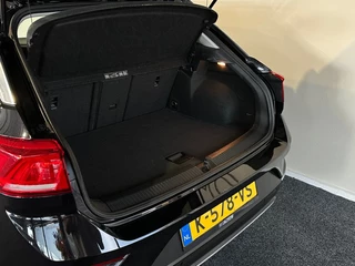 Volkswagen T-Roc Volkswagen T-Roc 1.5 TSI STYLE BNS RIJKLAAR l ACC l CLIMA l CAMERA l LMV l - afbeelding nr 46