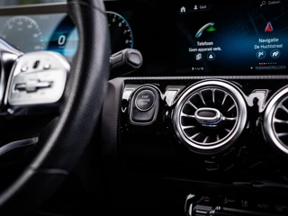 Mercedes-Benz CLA Mercedes CLA-klasse 250e AMG|PANO|CAMERA|SFEERV.|45S PAKKET - afbeelding nr 41