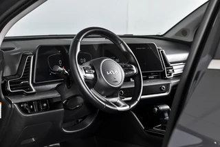 Kia Sportage Kia Sportage 1.6 T-GDi MHEV 160 PK DynamicLine - Automaat | Dig. Cockpit | Adapt. Cruise | Stuur-+Stuurverw. | PDC | Camera | NAV + App. Connect | ECC | LM 17