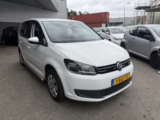 Volkswagen Touran Volkswagen Touran 2.0 TDI Comfl. BlueM - afbeelding nr 2
