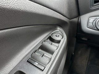 Ford C-MAX Ford C-Max 2.0 Plug-in Hybrid Titanium Plus Navi Climate Cruise Stoelverwarming - afbeelding nr 14