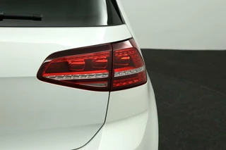 Volkswagen Golf Volkswagen Golf 1.4 TSI GTE Leder Pano Airco Cruise - afbeelding nr 46
