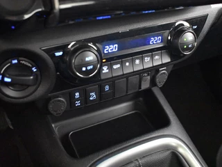 Toyota Hilux Toyota Hilux 2.4 D-4D XC Xtra Cab Professional | Carplay | Camera - afbeelding nr 26