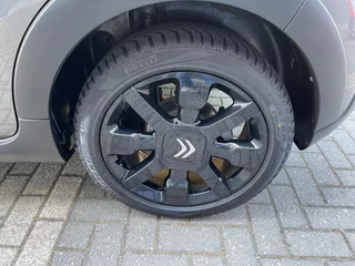 Citroën C3 Citroen C3 1.2 PureTech Airco/Ecc Panoramadak Navigatie 17''LM Velgen - afbeelding nr 26