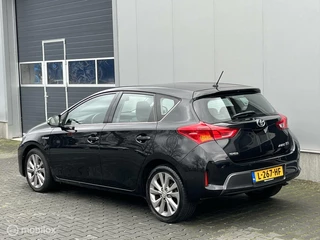 Toyota Auris Toyota Auris 1.8 Hybrid Aut. Pdc, 17 inch, Led, Stoel vv, Vol - afbeelding nr 8