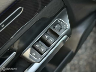 Mercedes-Benz GLB Mercedes GLB 200 4MATIC AMG Line | Pano | Sfeer | CarPlay - afbeelding nr 20