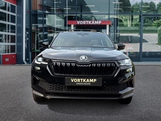 Škoda Karoq Škoda Karoq 1.5 TSI DSG SPORTLINE PANO-DAK/TREKHAAK/CAMERA/NAVI/STOELVERW - afbeelding nr 2