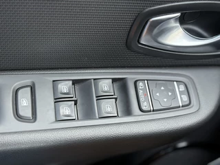 Renault Clio Renault Clio 0.9 TCe Intens Navi | Climate | Cruise | Camera | Pdc - afbeelding nr 18