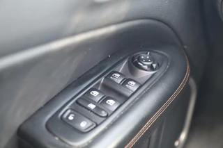Jeep Compass Jeep Compass 1.4 MultiAir Limited 4x4 Camera|Panodak|Ecc|Leder|Adapt. cruise|Beats audio|Trhk Afn. - afbeelding nr 13