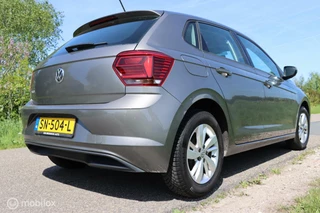 Volkswagen Polo Volkswagen Polo 1.0 TSI DSG / Comfortline / Navi / Carplay - afbeelding nr 25