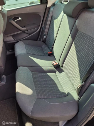 Volkswagen Polo Volkswagen Polo 1.2 TSI Navi Cruise Alarm Lage kmstand - afbeelding nr 14