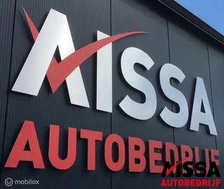 Toyota Yaris Toyota Yaris 1.5 Hybrid Aspiration Bi-Tone jaar APK - afbeelding nr 2