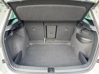 Škoda Karoq Škoda Karoq 1.5 TSI Business Edition - panorama - camera - adaptive cruise - afbeelding nr 29