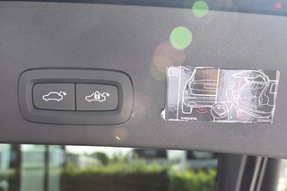 Volvo C40 Volvo C40 Twin Intro Edition 408Pk/78kWh | Getint glas | Trekhaak - afbeelding nr 44