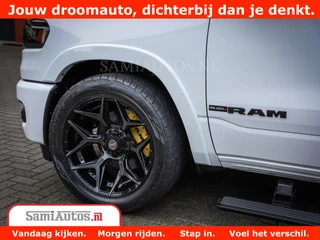 Dodge Ram 1500 Dodge Ram 1500 1500 Limited Night High Output 540HP 706Nm | Massage + Full Option | De Meest Luxe en Volle Pick-Up in zijn Klasse | Comfortabele Dubbele Cabine met Royale 5 Zitplaatsen | BPM vrij | Nu Leverbaar uit Voorraad | Voorraad Nr 2351 - 7478 - afbeelding nr 9