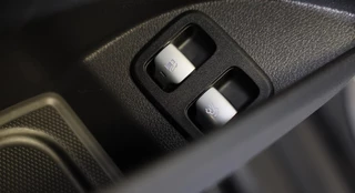 Mercedes-Benz GLC Mercedes-Benz GLC-klasse 300e 4MATIC AMG 63 Look / Memory / Burmester / Camera / Acc / Lane Assist / Dode Hoek / Sfeerverlichting - afbeelding nr 19