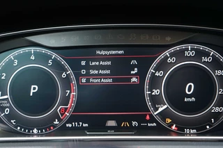 Volkswagen Golf Volkswagen Golf 7.5 GTI 2.0 TSI GTI Performance 245PK Pano/DYNa/Trkhk/Cam - afbeelding nr 33